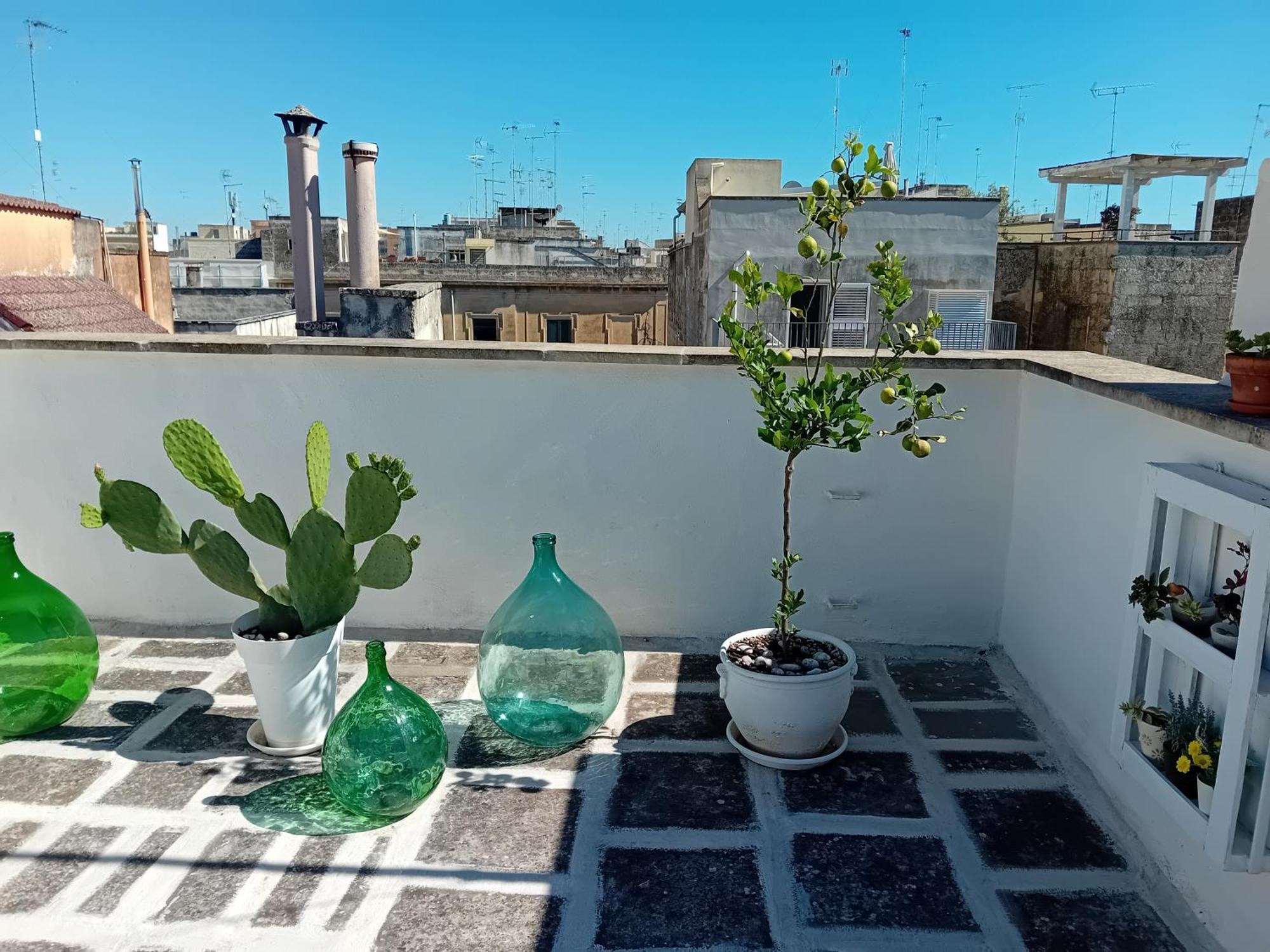 Aremu Lecce